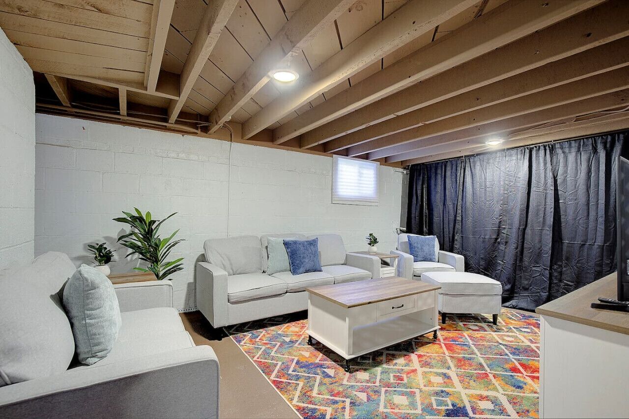 Televisión, chimenea y tenis de mesa 