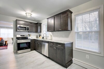 Anne & Fred`s Leonardtown Home W/ Arcade room!