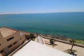 Aerial view - Terrace of the Sirens - Beachfront Penthouse Apartment in Pozzallo (Pozzallo)