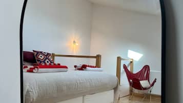 1 bedroom, desk, iron/ironing board, free WiFi