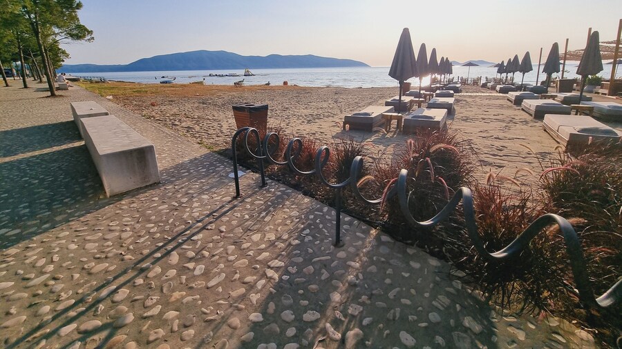 Teo's Deluxe Studios