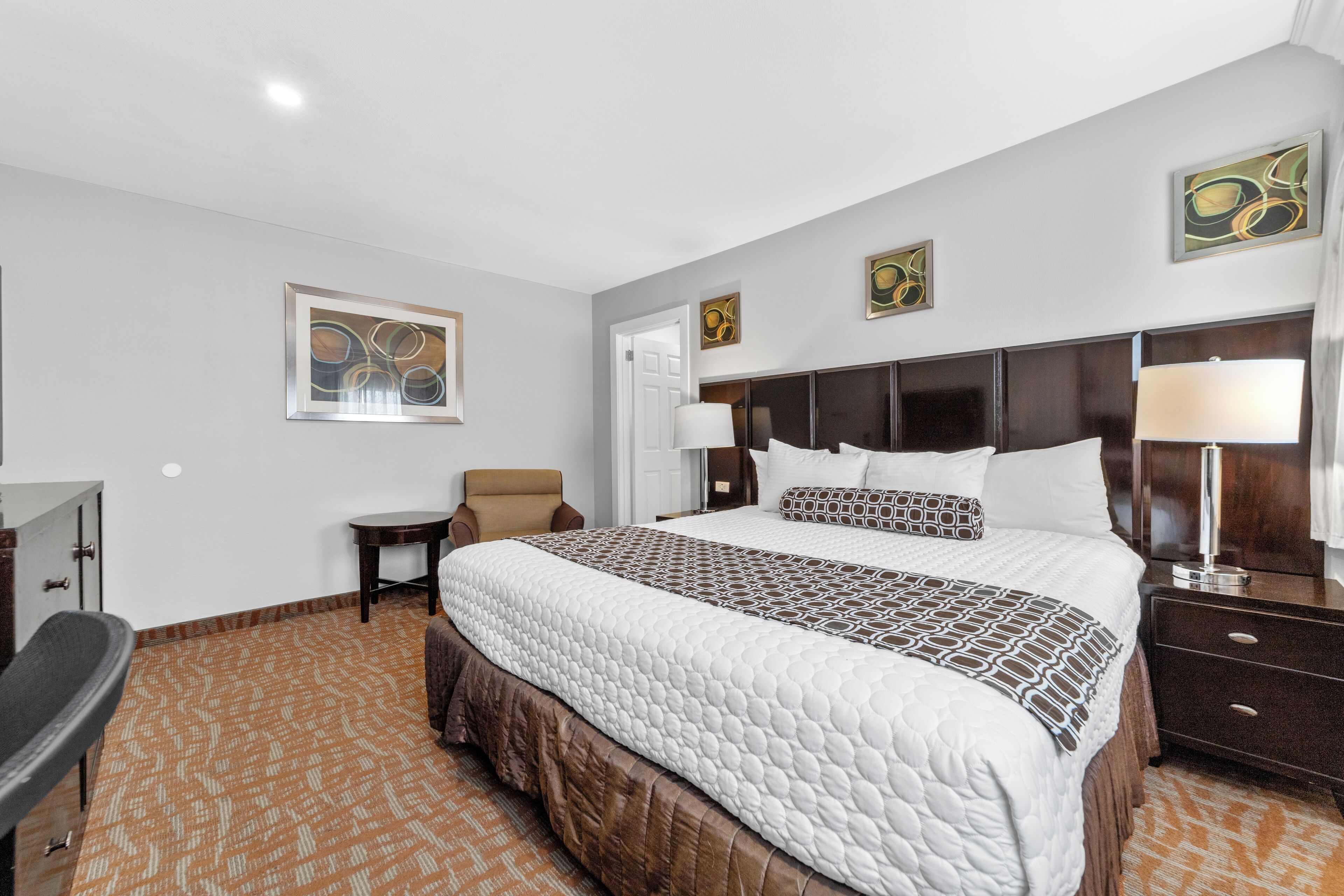 غرفة ديلوكس للاستخدام الفردي - لغير المدخنين - خدمة تنظيف الغرف | مكتب ومساحة عمل للكمبيوتر المحمول وواي فاي مجانًا