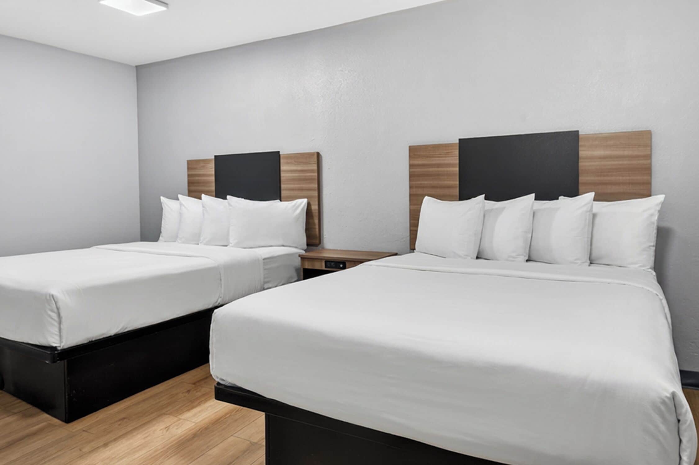 Standard Room, 2 Double Beds, Non Smoking