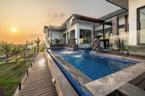 Pool - Luxury Private Family villa Tanah Lot, Tabanan (Tabanan)