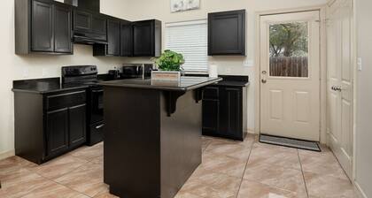 Hummingbird apartment 8