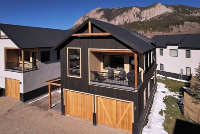 New Townhome in Crested Butte