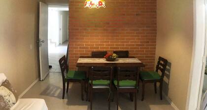 Confortavel apartamento na quadra do mar na praia Mansa de Caioba -3 quartos.