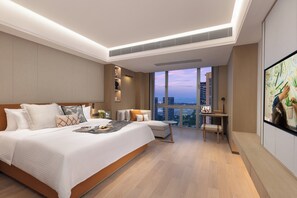 Executive Studio | In-room safe, desk, laptop workspace, blackout drapes - Somerset Wanxia Shenzhen (Shenzhen)