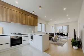 Interior - Brand New 4 Bedroom Retreat in South Auckland (Auckland)