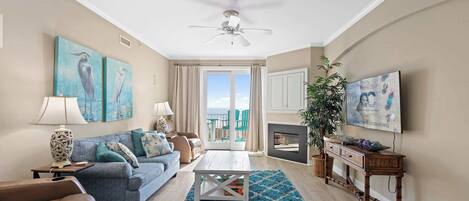 Télévision, cheminée