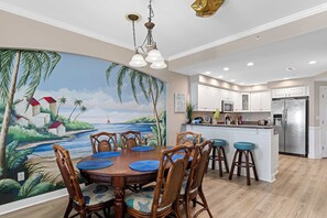 Dining - Adagio 302 |Oceanfront 3 bedroom Condo| Balcony (Ocean City)