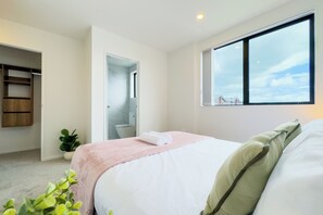 3 slaapkamers, gratis wifi, beddengoed