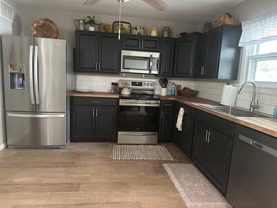 Welcome to Rivers Edge Retreat – Your Serene Escape on the Osage River