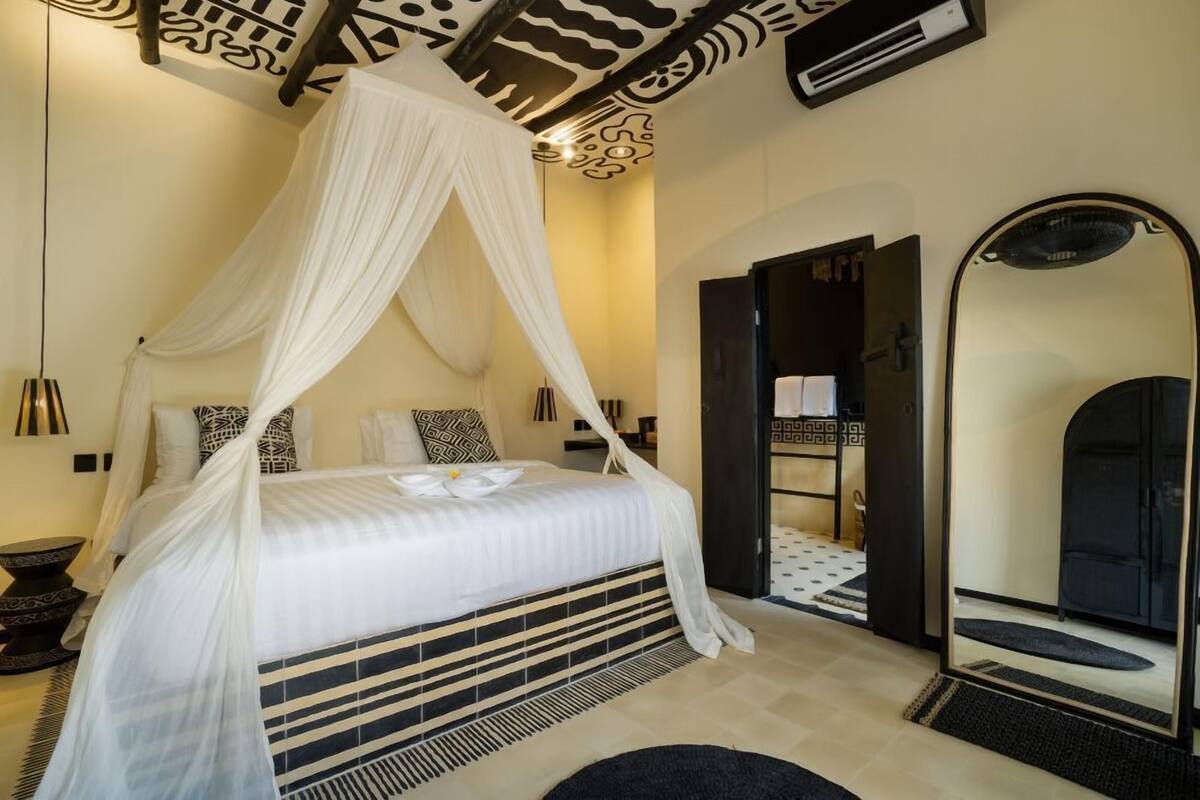 Deluxe King Or Twin With Bathtub | 책상, 무료 WiFi