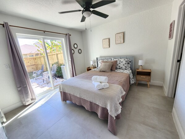 3 bedrooms, desk, iron/ironing board, travel cot