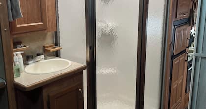 Cozy RV in Serene Bay Minette with WiFi, AC
