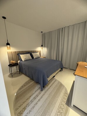 4 bedrooms, free WiFi, bed sheets