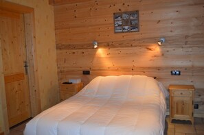 4 camere