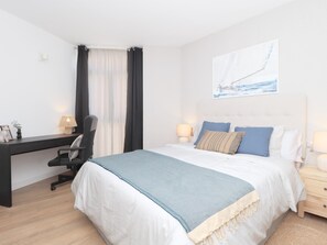 3 Schlafzimmer, Bügeleisen/Bügelbrett, Internetzugang, Bettwäsche