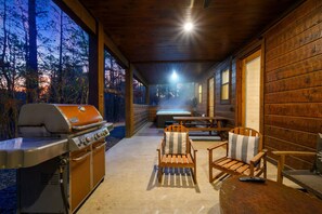 屋外ダイニングエリア