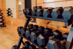 Fitness facility - Newly Redesigned 2BR Cabin (Townsend)
