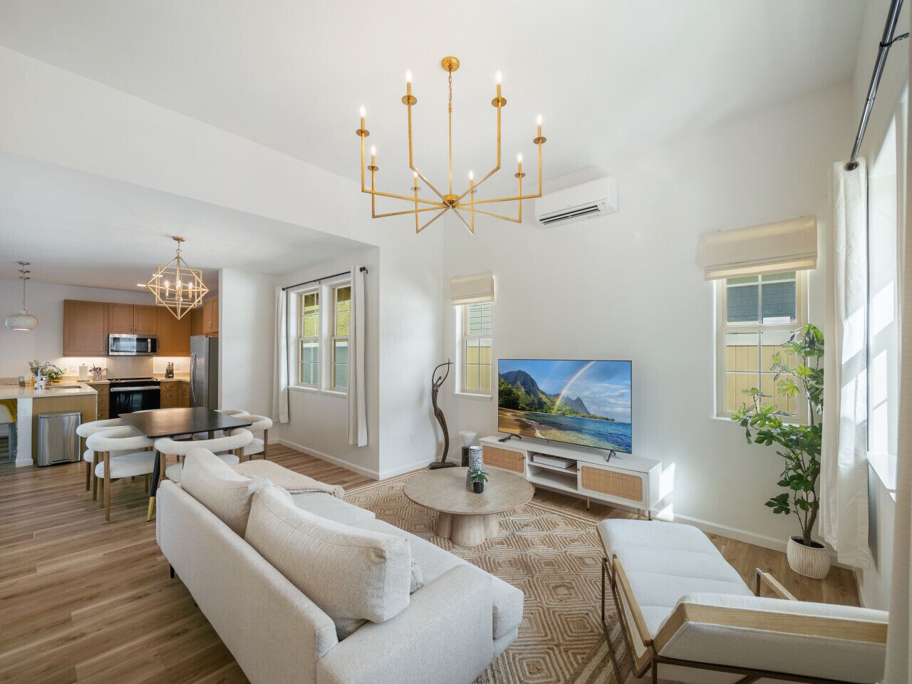 Una televisión, un futbolín