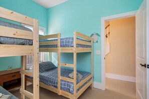 3 Schlafzimmer, Bügeleisen/Bügelbrett, Reisekinderbett, WLAN