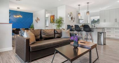 Family Game Escape: Pet-Friendly, Arcade & Coffee Bar, 15 Min to Downtown
