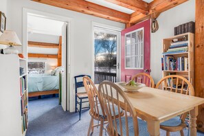 Dining - Cape Condo - Riverbend Unit 21 (Bethel)
