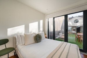 2 bedrooms, internet, bed sheets - GuestReady - Silk Factory - B (Porto)