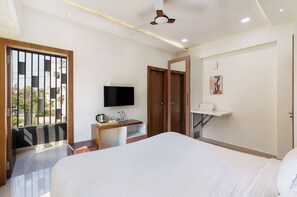 Deluxe Room, Balcony | In-room safe, laptop workspace, free WiFi - The Keys By Unique Choice Hotels (Udaipur)