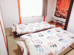 3 bedrooms, desk, iron/ironing board, free WiFi - Sweet House Have fun with everyone  Rent the whole house / hakodate Hokkaidō (hakodate)