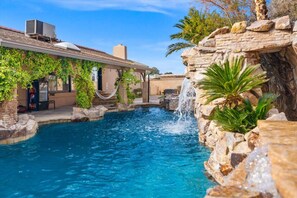 Pool - Las Vegas Lux | Pool | Hot Tub | 10 Minutes From Strip (Las Vegas)