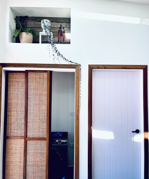 Interior - Tathra Tides | Walk to Beach & Shops | Private Sauna | Tropical Gardens (Tathra)