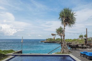 Front of property - Water Blow Huts (Lembongan Island)