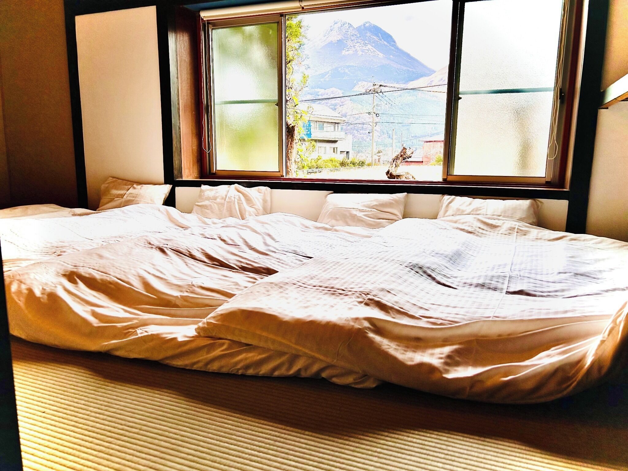 3 slaapkamers, een bureau, gratis wifi, beddengoed