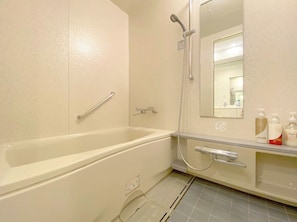 Hair dryer, towels