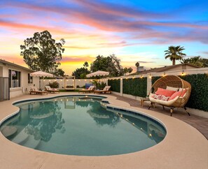 Udendørs pool, opvarmet pool