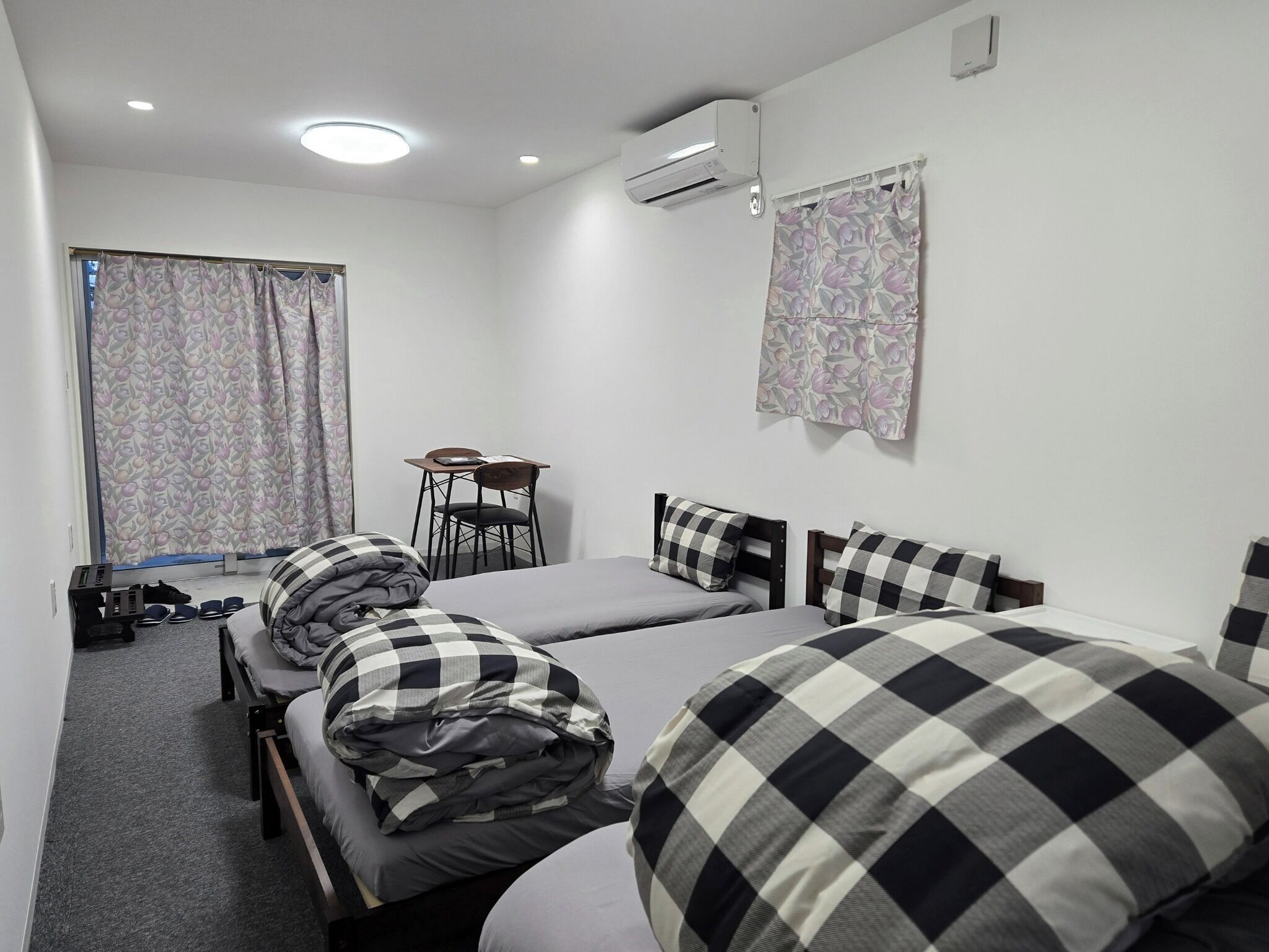 1 bedroom, desk, free WiFi, bed sheets