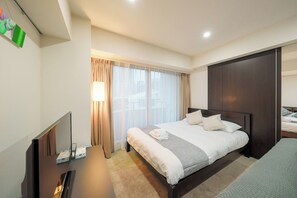 1 habitación, escritorio, internet y ropa de cama 