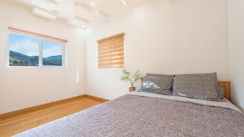 Basic Room, 2 Bedrooms (PrivateHouse(Private BBQ)) | 2 bedrooms, WiFi (free)
