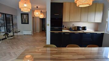 Comfort Apartment, 2 Bedrooms | Private kitchen | Fridge, microwave, dishwasher, coffee/tea maker