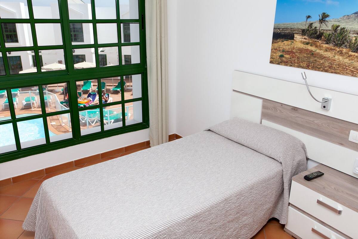 Comfort House, 2 Bedrooms | 2 bedrooms, bed sheets