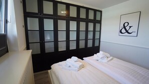 Comfort Apartment, 3 Bedrooms - Penthouse Wohnung Direkt am Nodseestrand (Wyk auf Foehr)