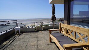 Classic Apartment, 3 Bedrooms | Balcony - Penthouse Wohnung Direkt am Nodseestrand (Wyk auf Foehr)