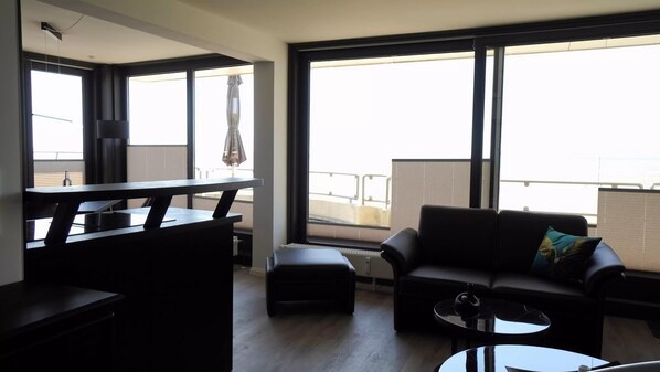 Comfort Apartment, 3 Bedrooms | Living room - Penthouse Wohnung Direkt am Nodseestrand (Wyk auf Foehr)