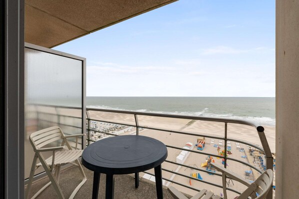 Comfort Apartment, 2 Bedrooms | Balcony - Appealing Apartment With Terrace (Blankenberge)