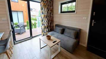 Deluxe House, 3 Bedrooms | Living room