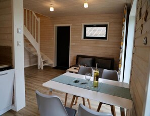 Deluxe House, 3 Bedrooms | Dining - Comfortable House by the Beach in Stepnica (Stepnica)