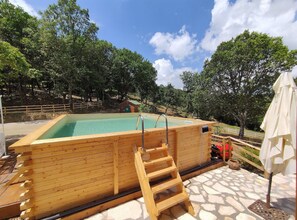 คอมฟอร์ทวิลล่า, 2 ห้องนอน | สระว่ายน้ำ | สระว่ายน้ำในร่ม, สระว่ายน้ำกลางแจ้ง